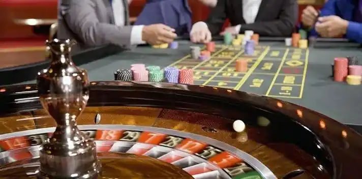 239ak meja live casino baccarat roulette dealer profesional streaming