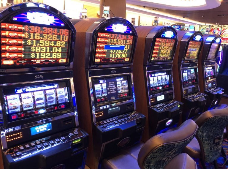 239ak turnamen slot bulanan dengan total hadiah ratusan juta rupiah